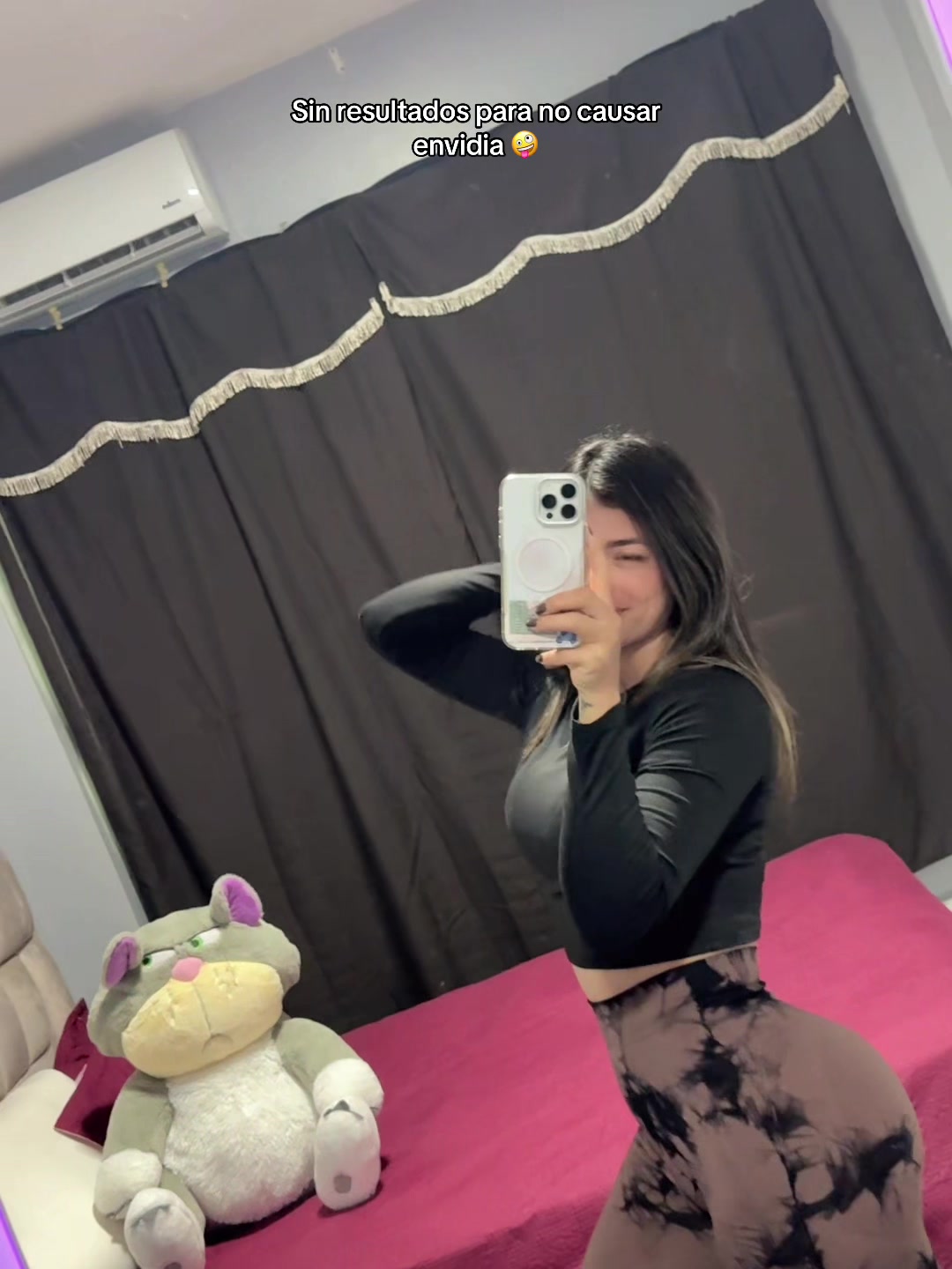@Santy 👻