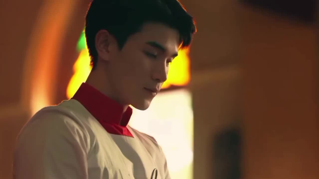 @αყɾα·—👨🏻🎨👮🏻♂️