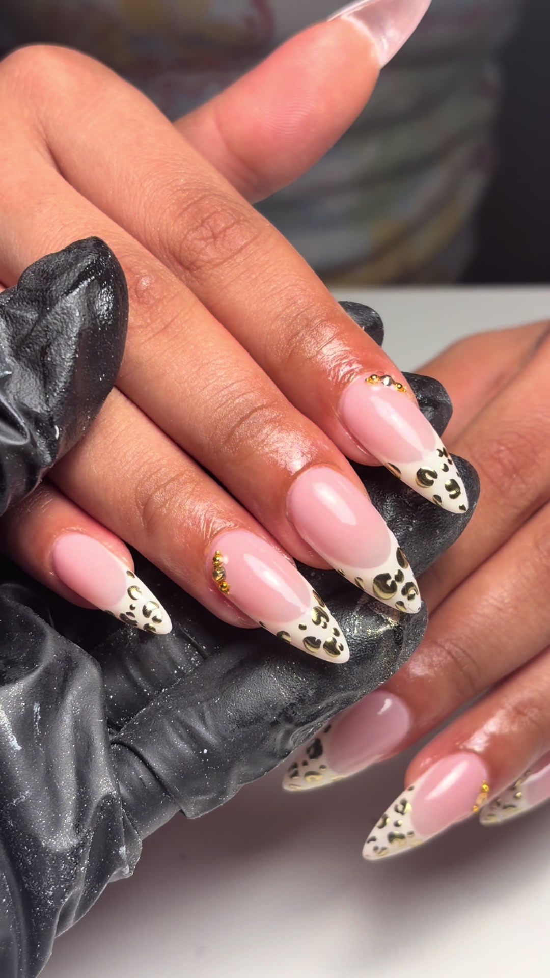 @caitysxnails