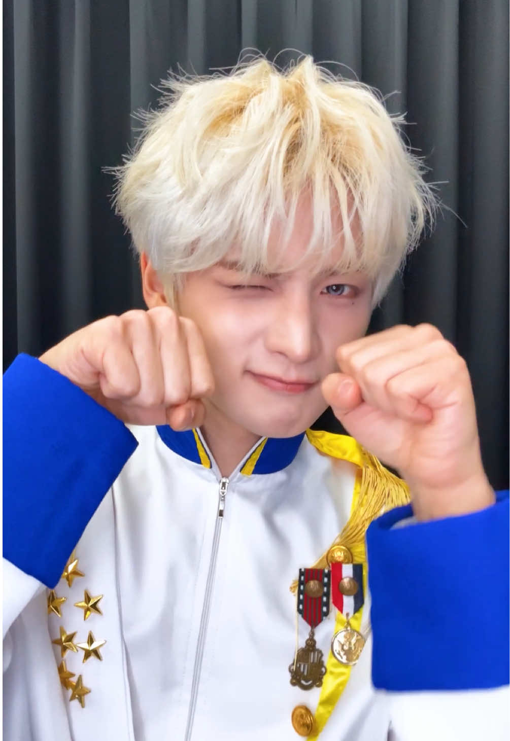 @NOWZ·나우즈