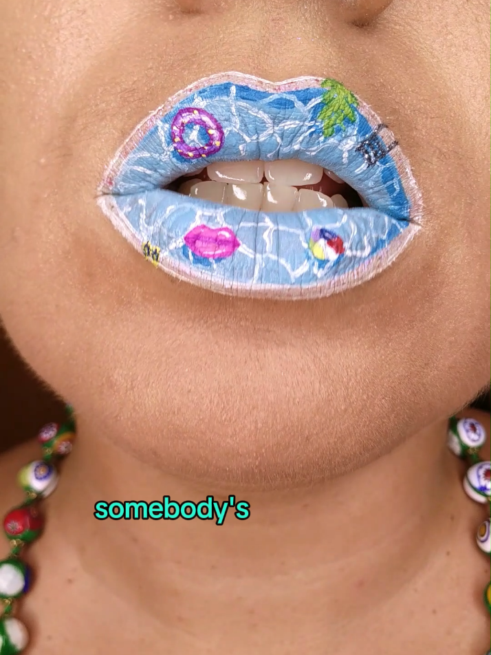 @TheMirrorBeauty lip art 💋🌈💄