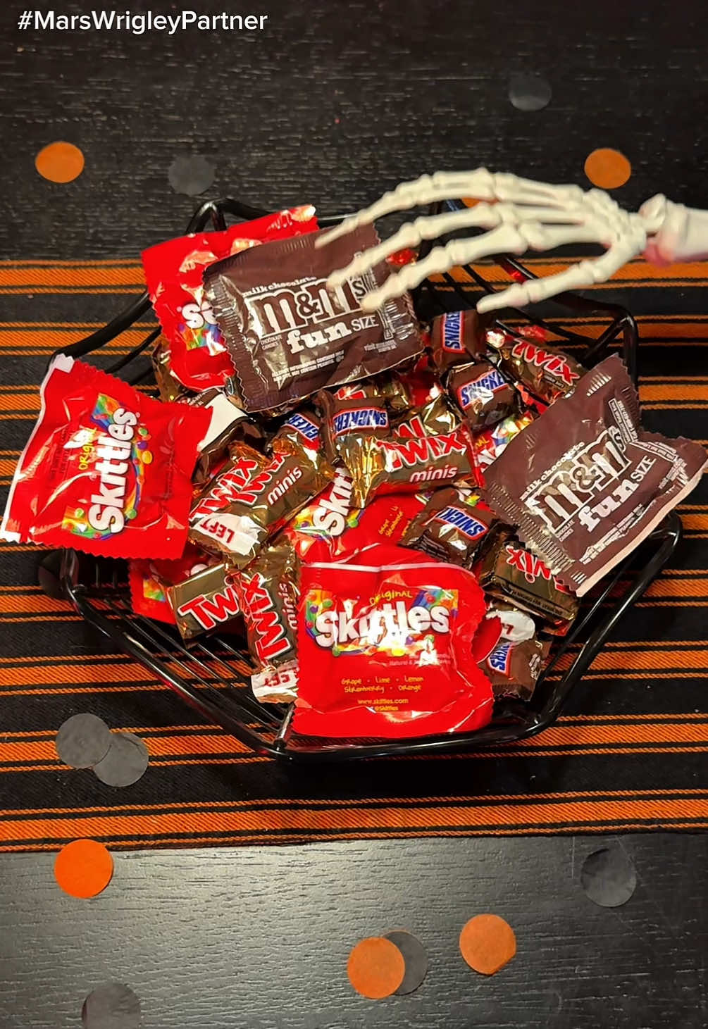 @Ghoul Host 🕯️