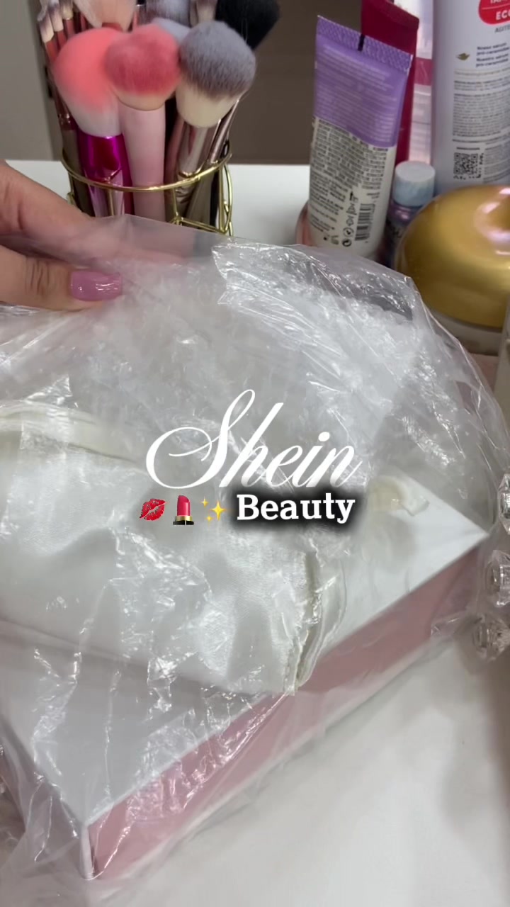 @laviniagomes__