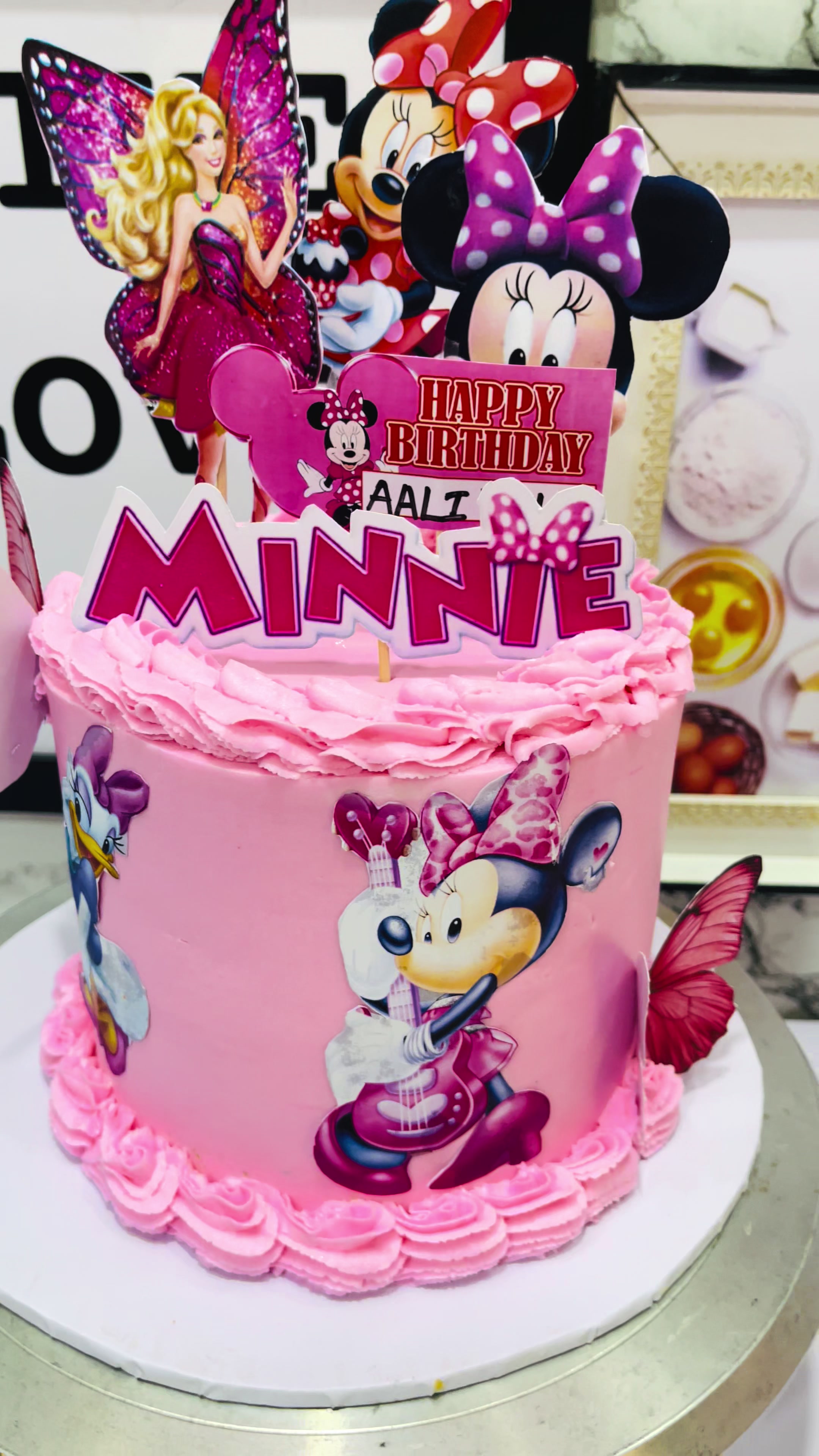 @ILESHA CAKE/SURPRISE PLANNER