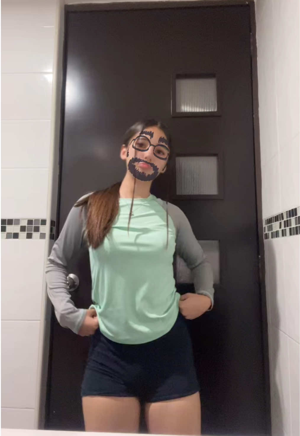 @vanecuab_