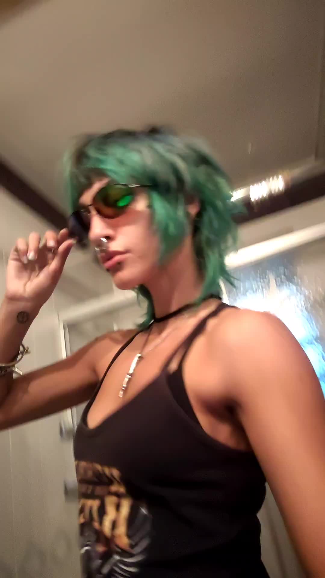 @user75490060156