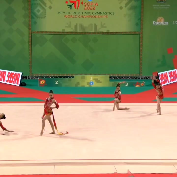@Rhythmic gymnastics 🩵