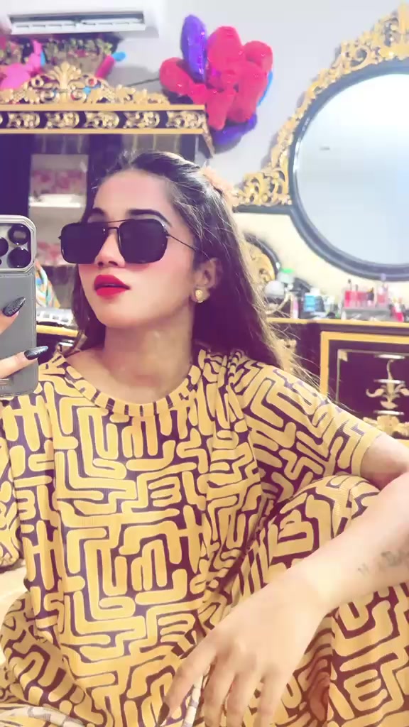 @🥺naina ke jan khan g🥺