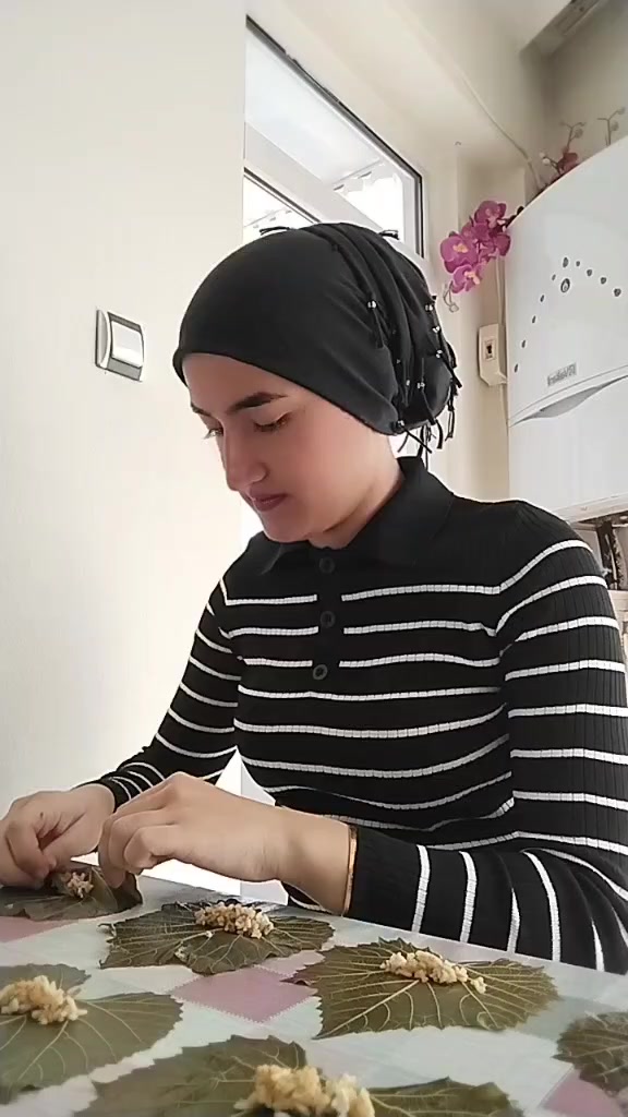 @𝓢𝓲𝓶𝓪 𝓝𝓾𝓻