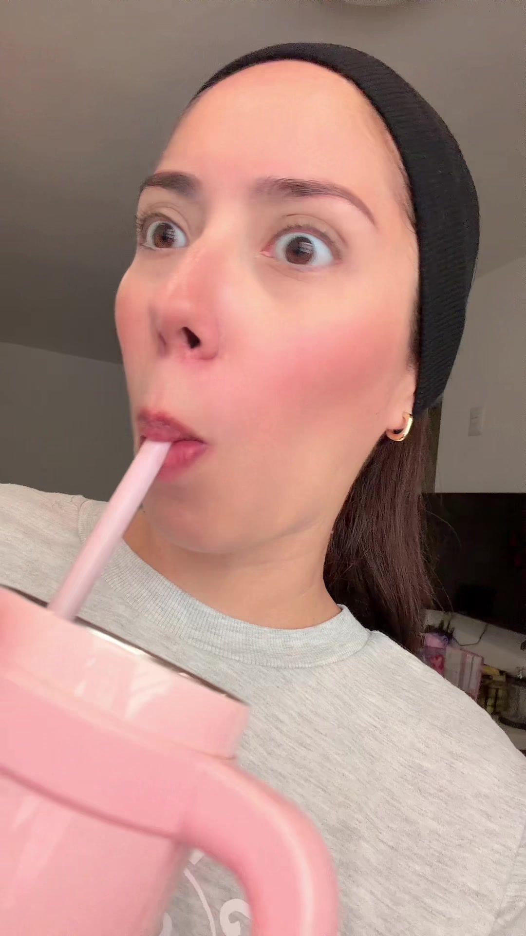 @Claudia Dm
