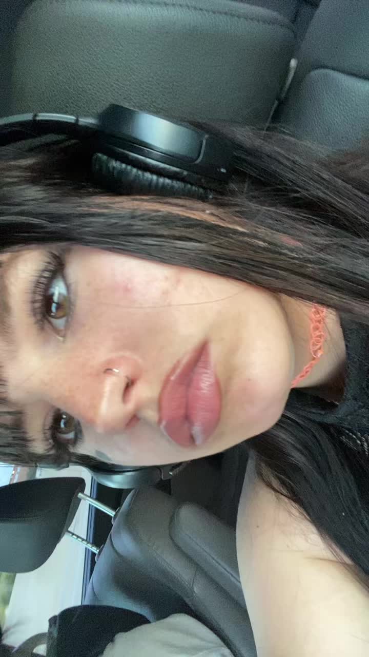 @emla2324