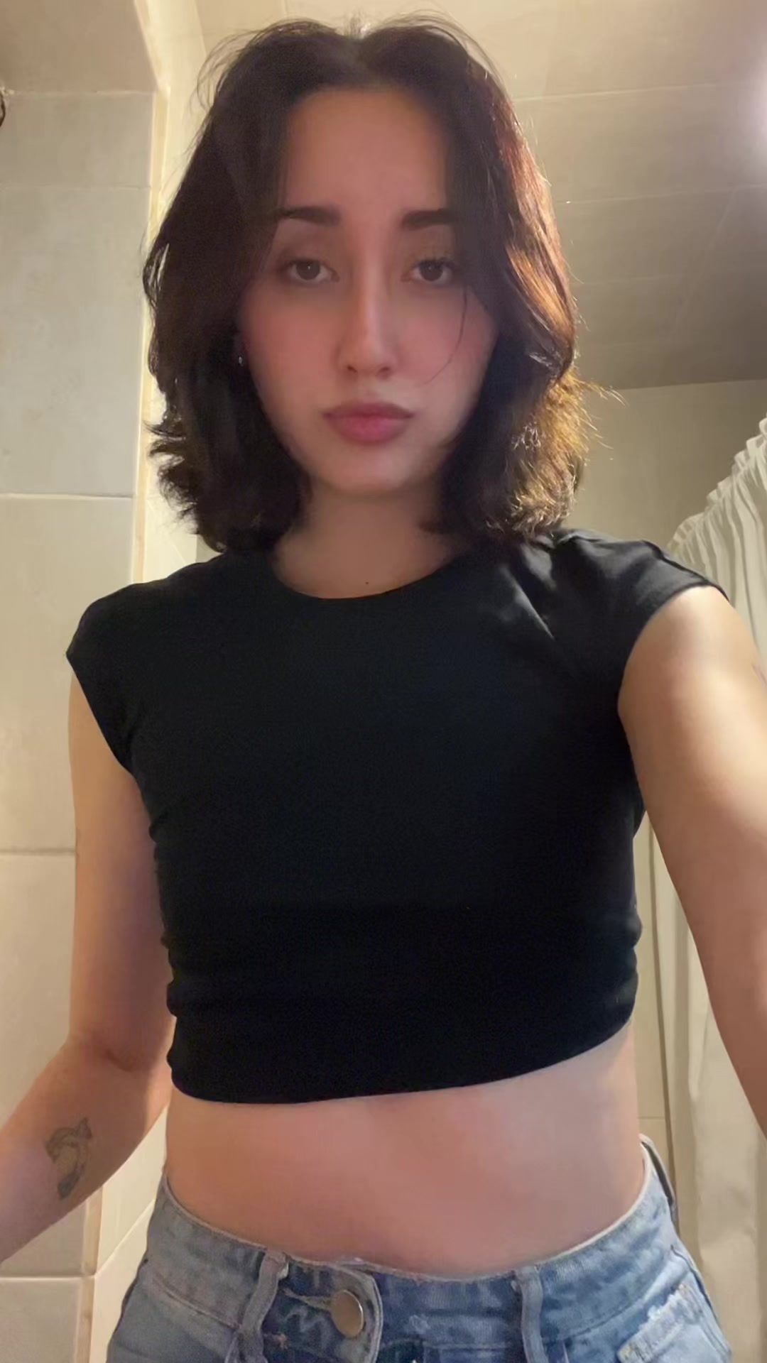 @rexxxona
