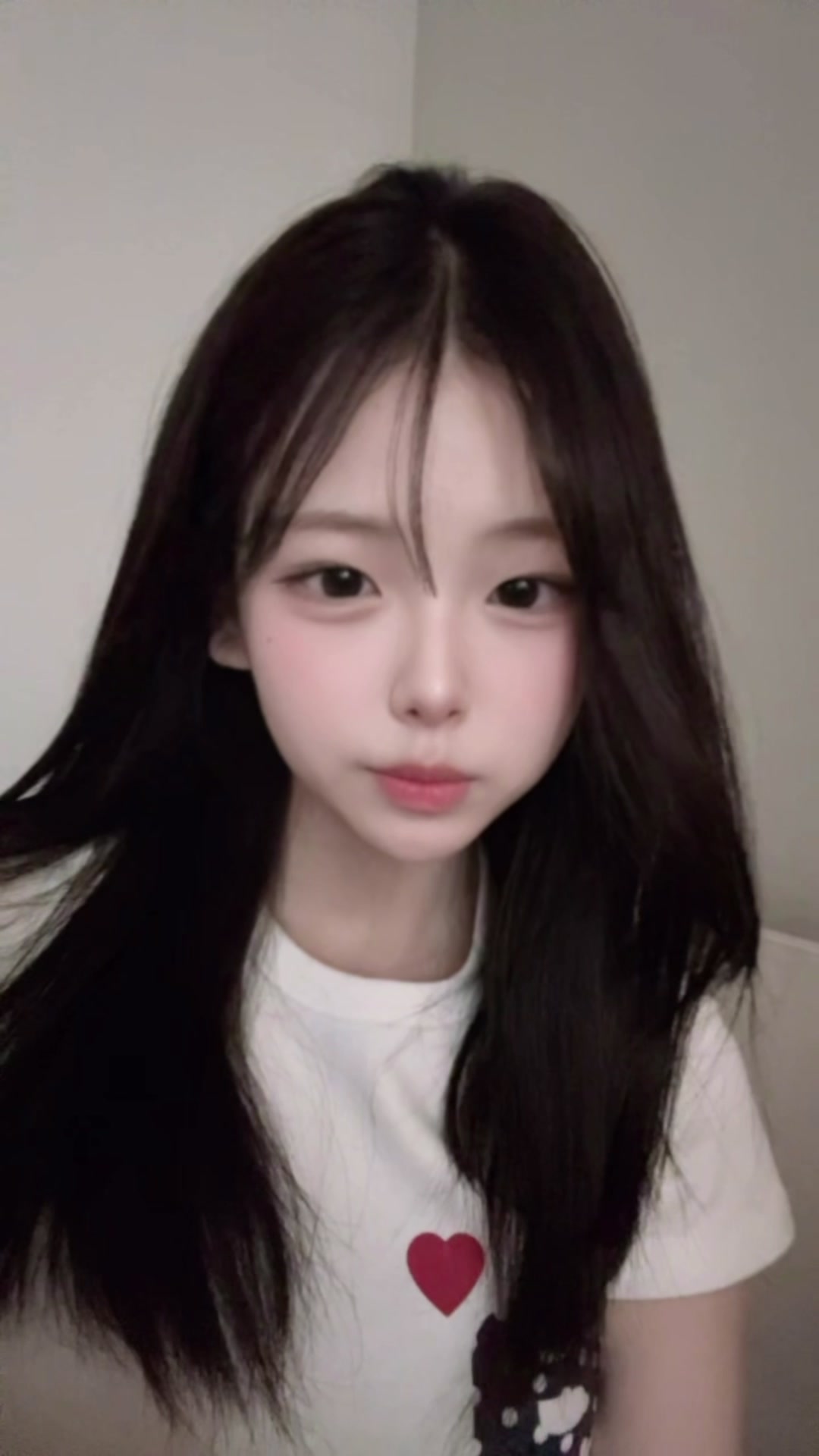 @지윤