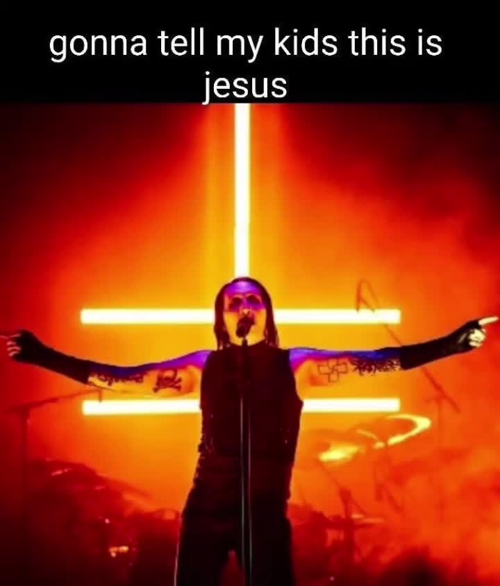 @Coma 🦇🖤☠️