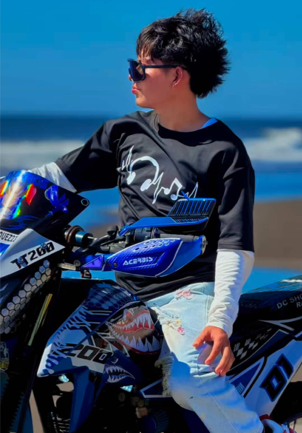 @Adiel V&aacute;squez🫧