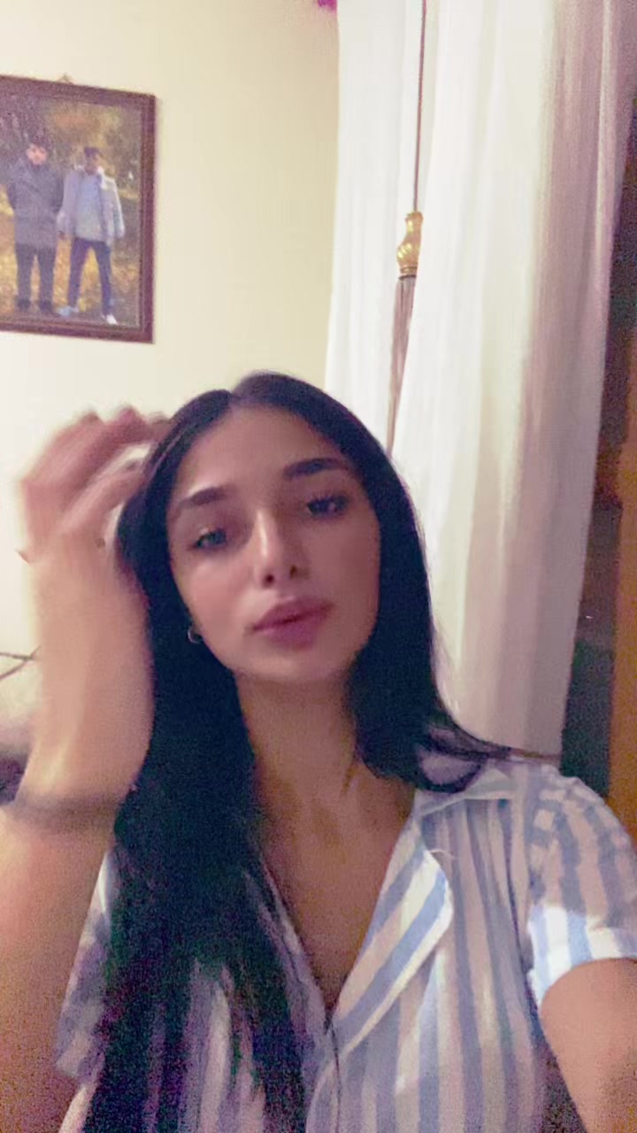 @Feryalergin