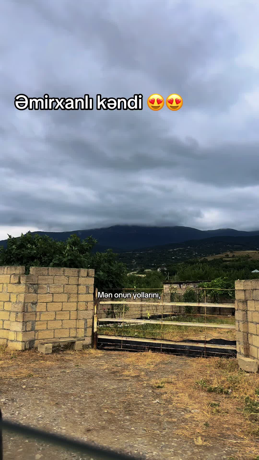 @👀