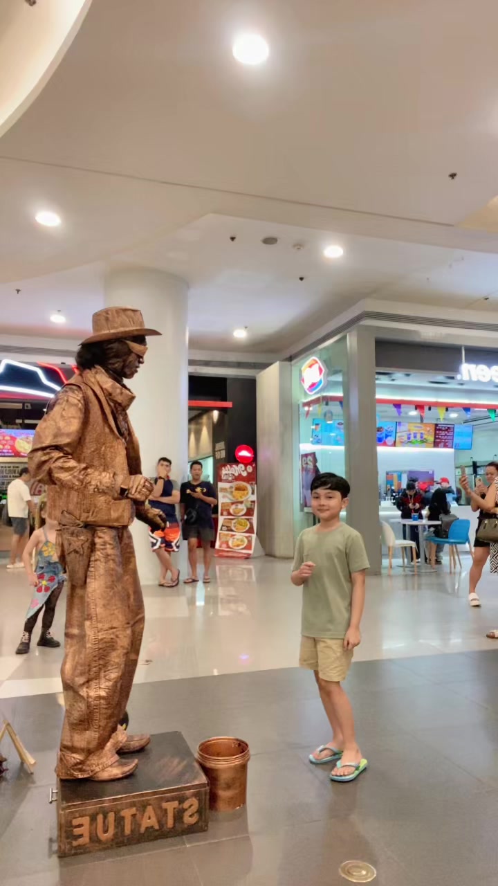 @TOYRO
