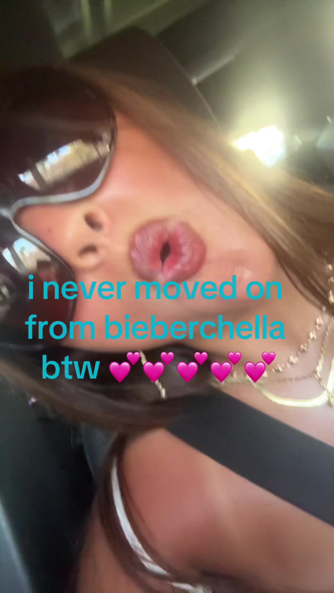 @nicole