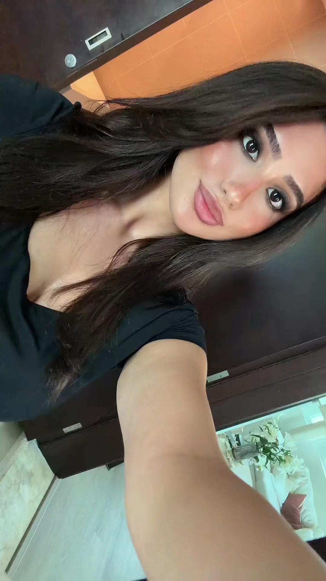 @naya moghraby