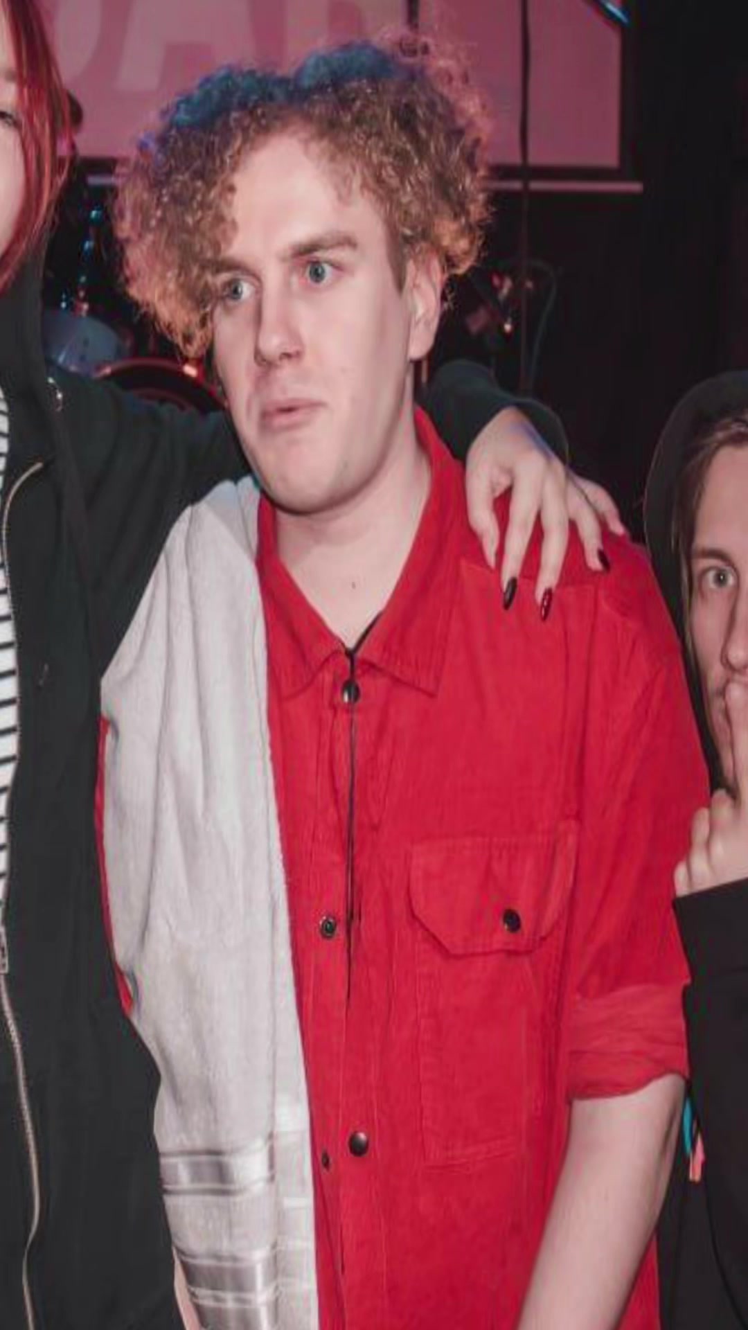 @murlo