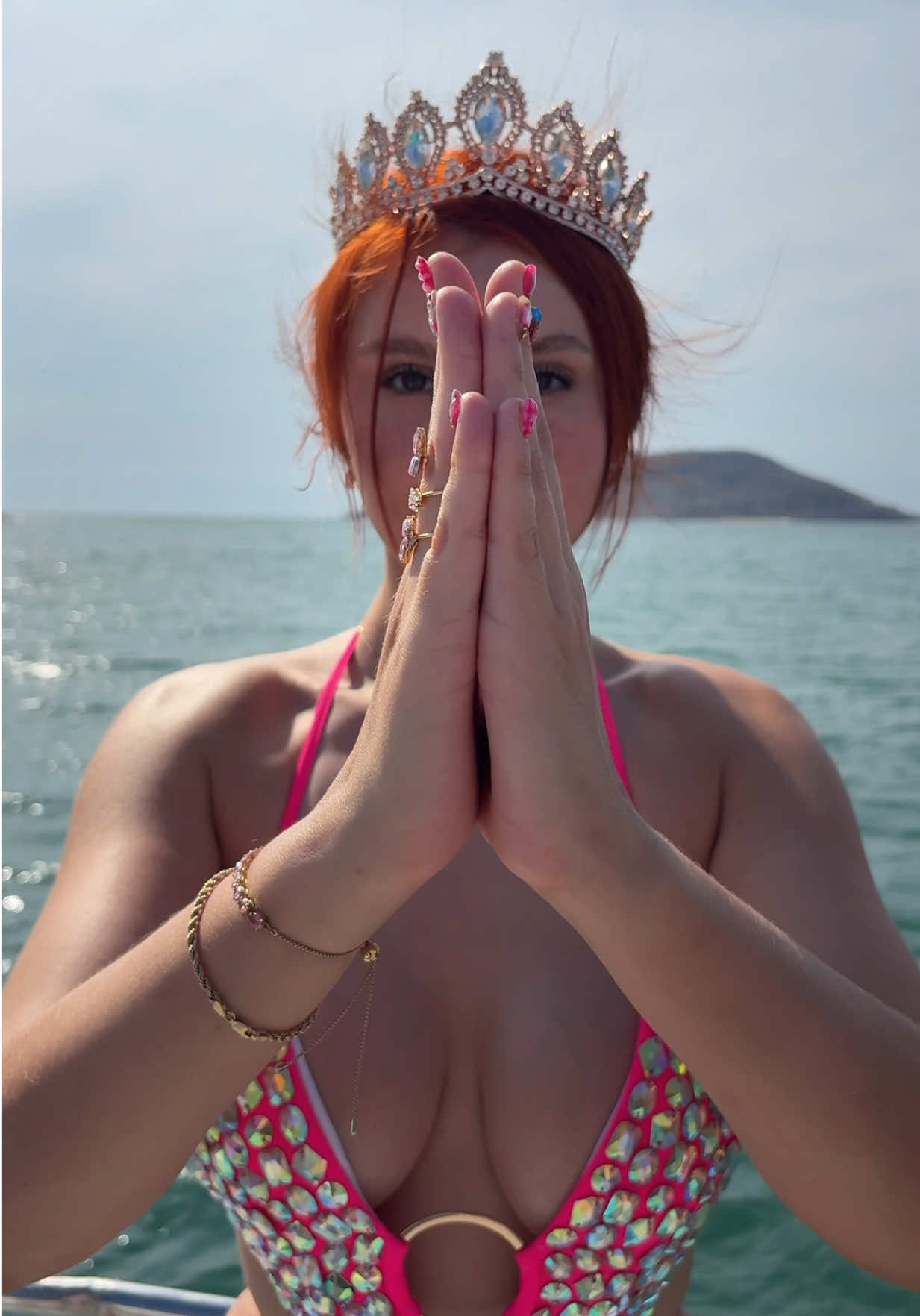 @Emi Vi