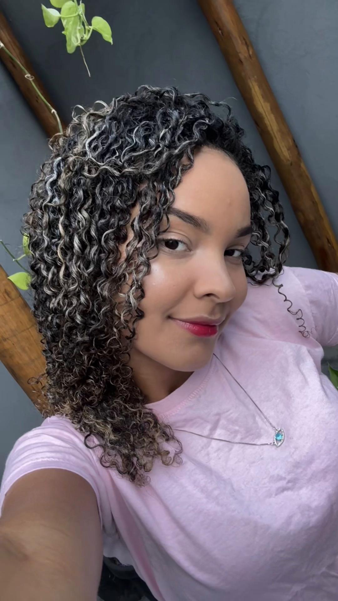 @Quelzinha