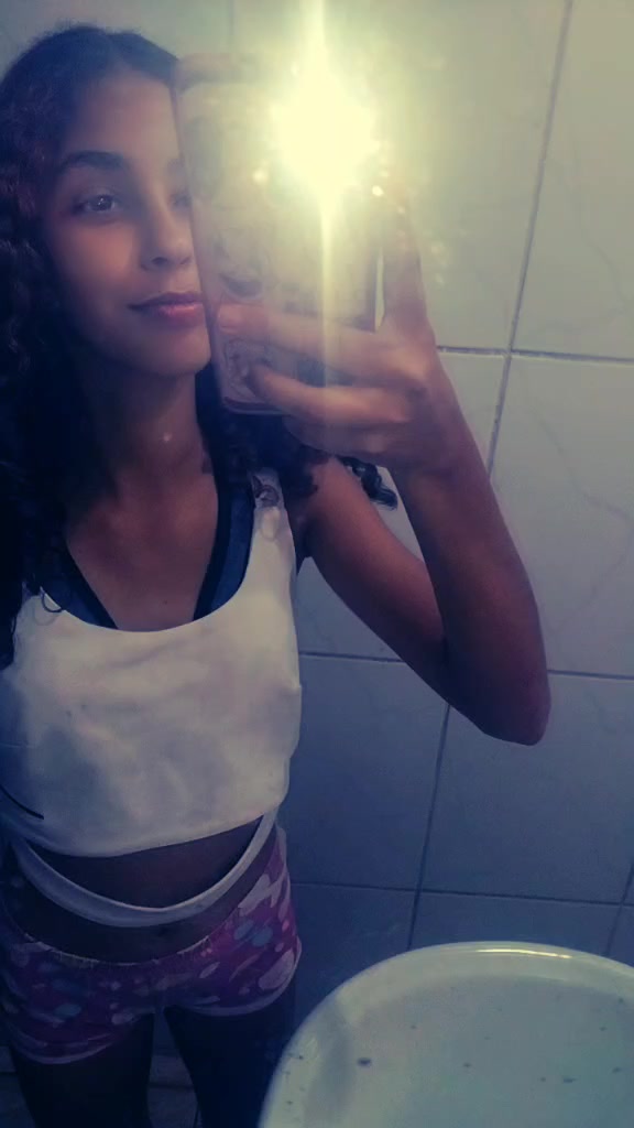@Camilly Vit&oacute;ria