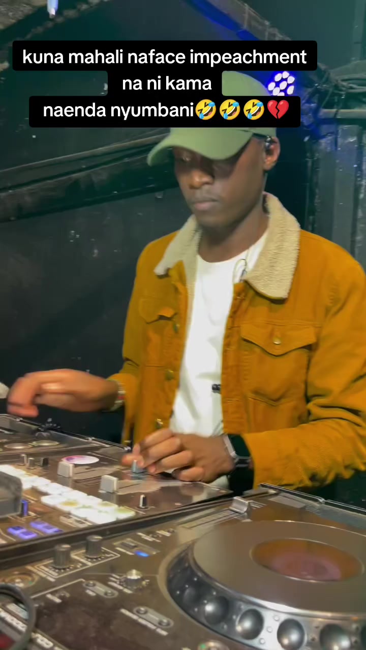 @WEEPON THE ENTERTAINER (DJ)