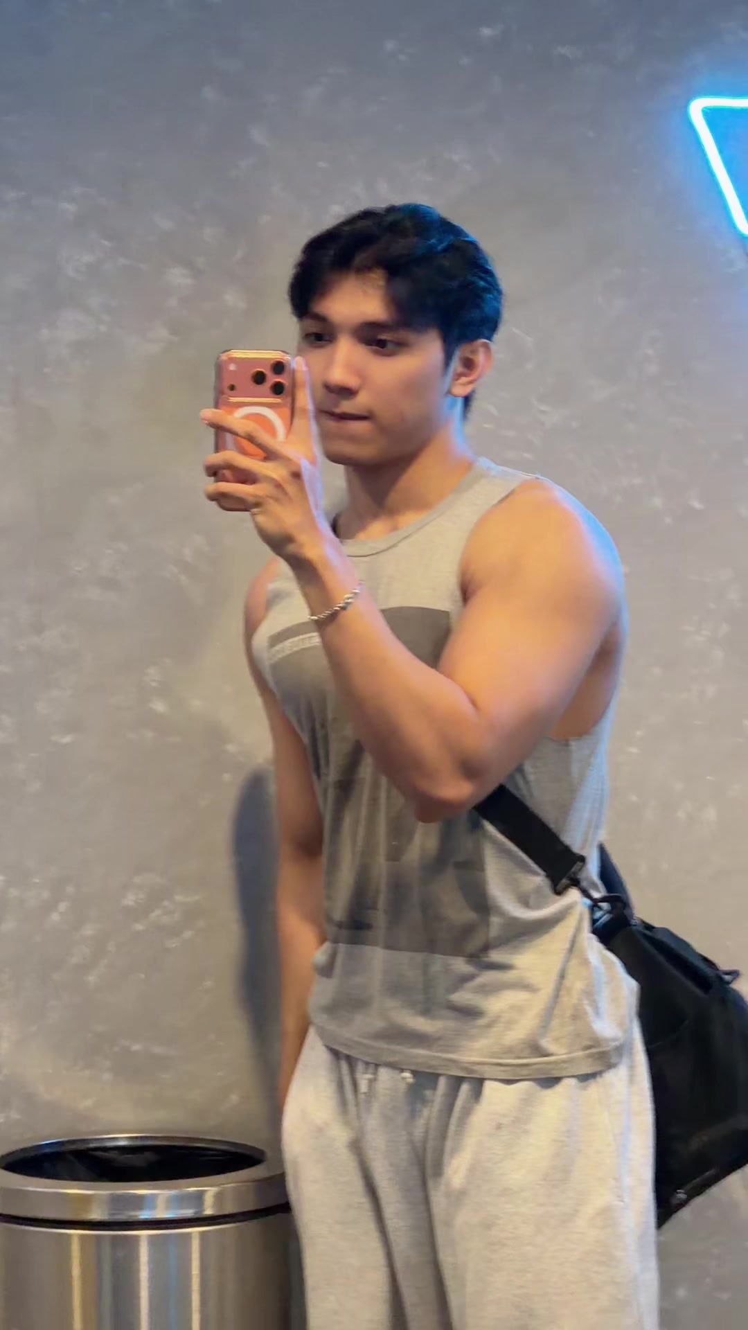 @Sagiboy