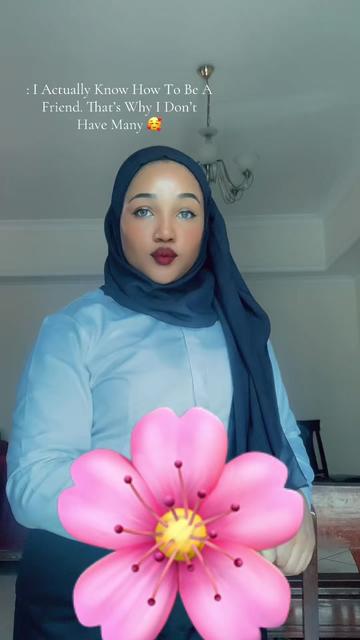 @QUEENOFEAST👑