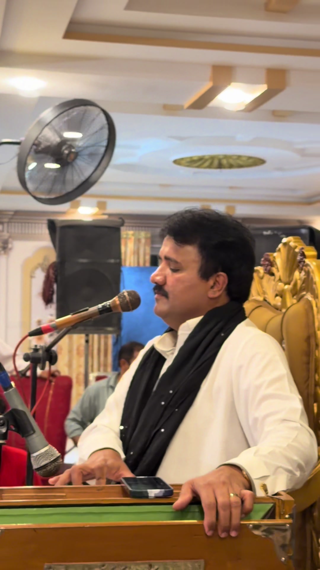 @Naeem Hazarvi