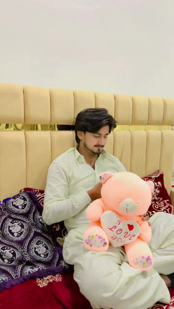 @وقاص روہی والا