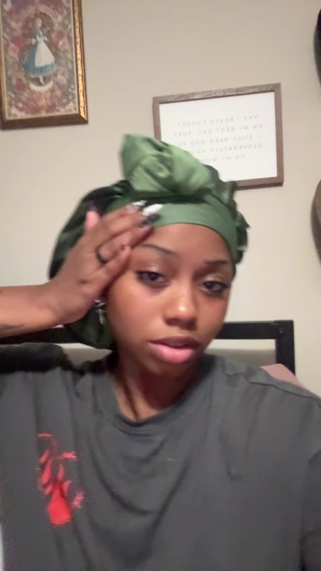@J🖤🕸️