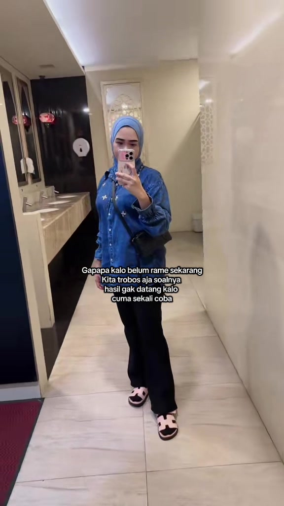 @EkaNis14
