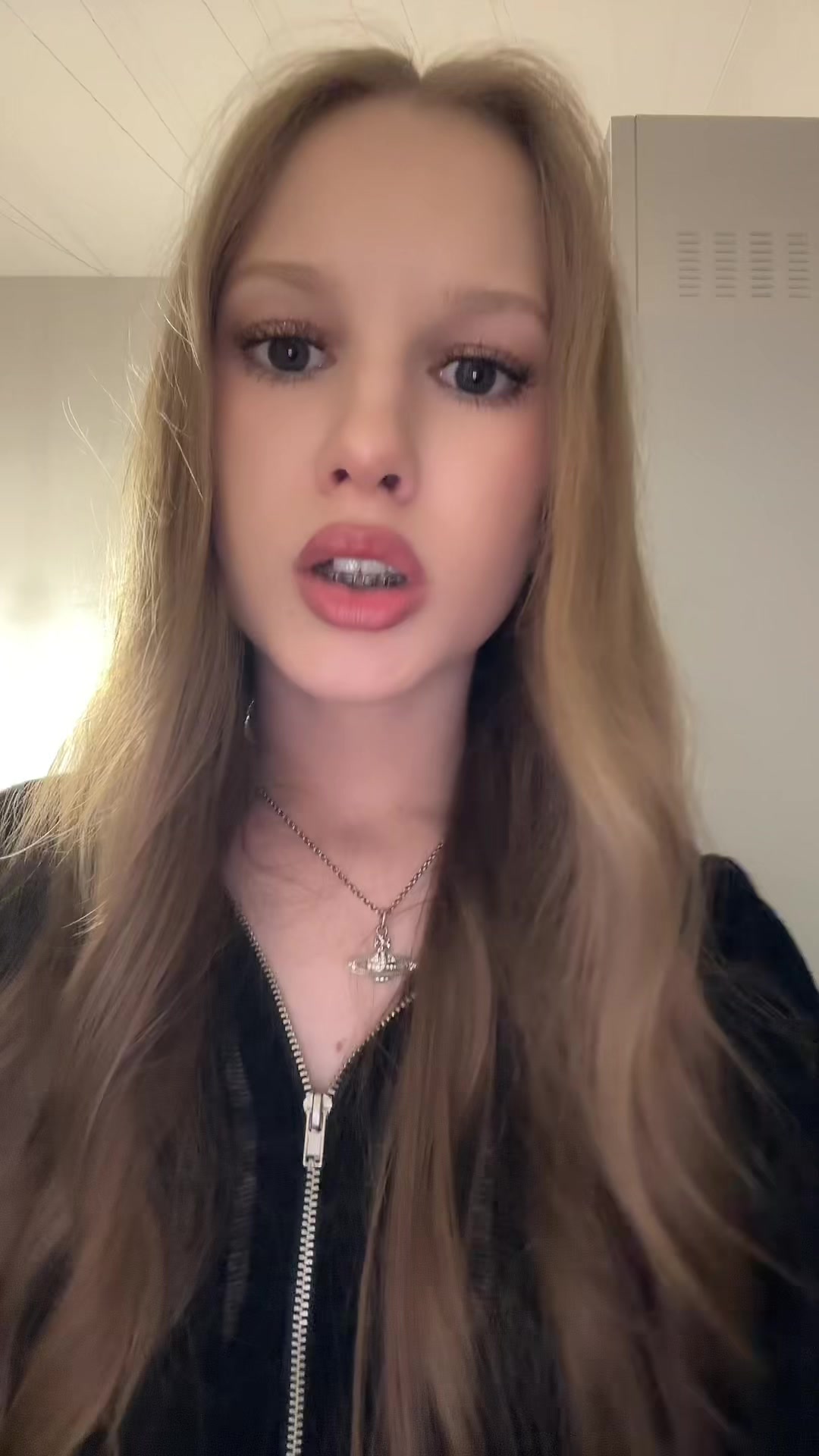 @интерпол