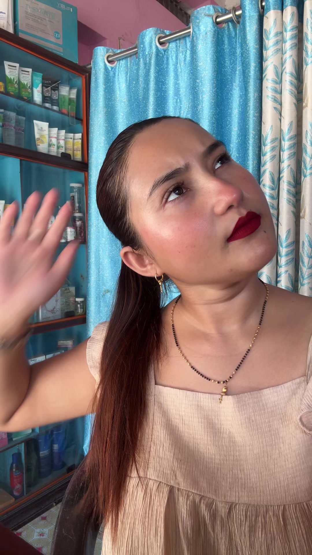 @sostika