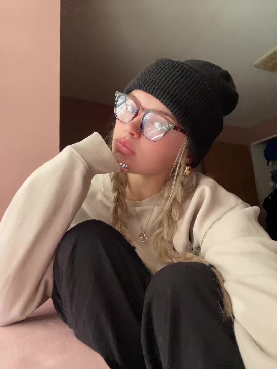 @💒
