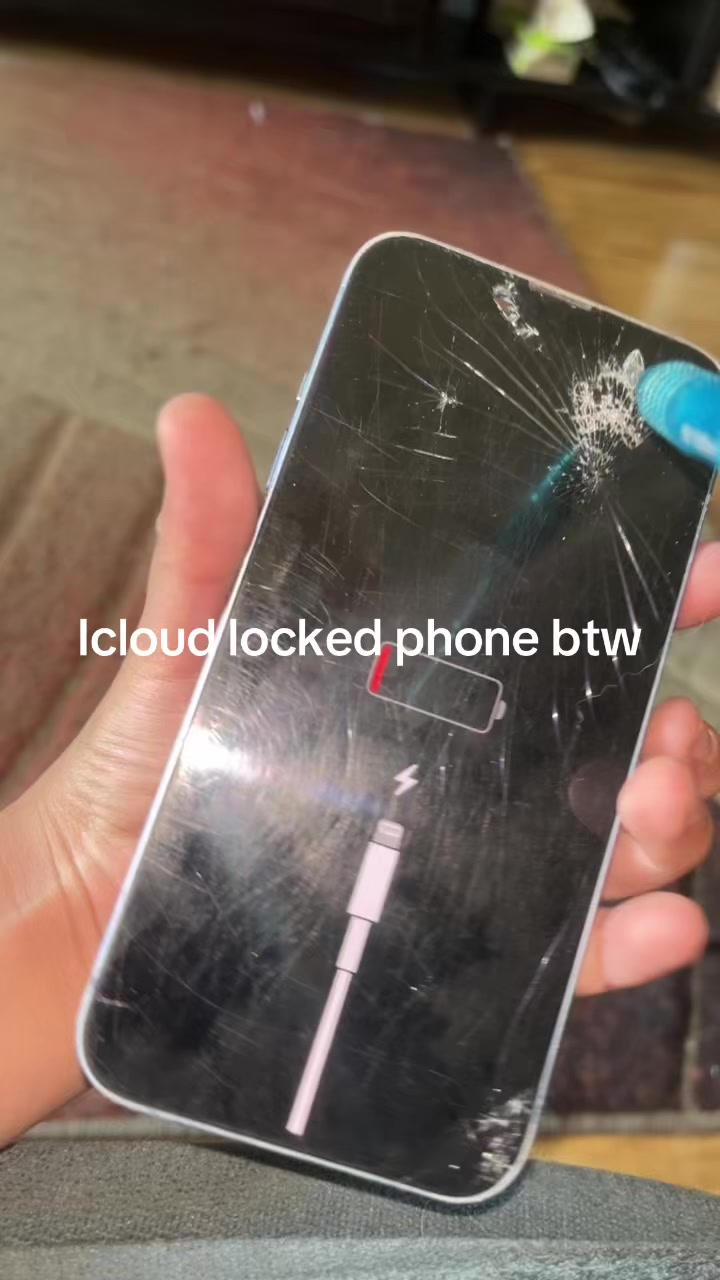 @IPhone 13 User/Vee lover:)
