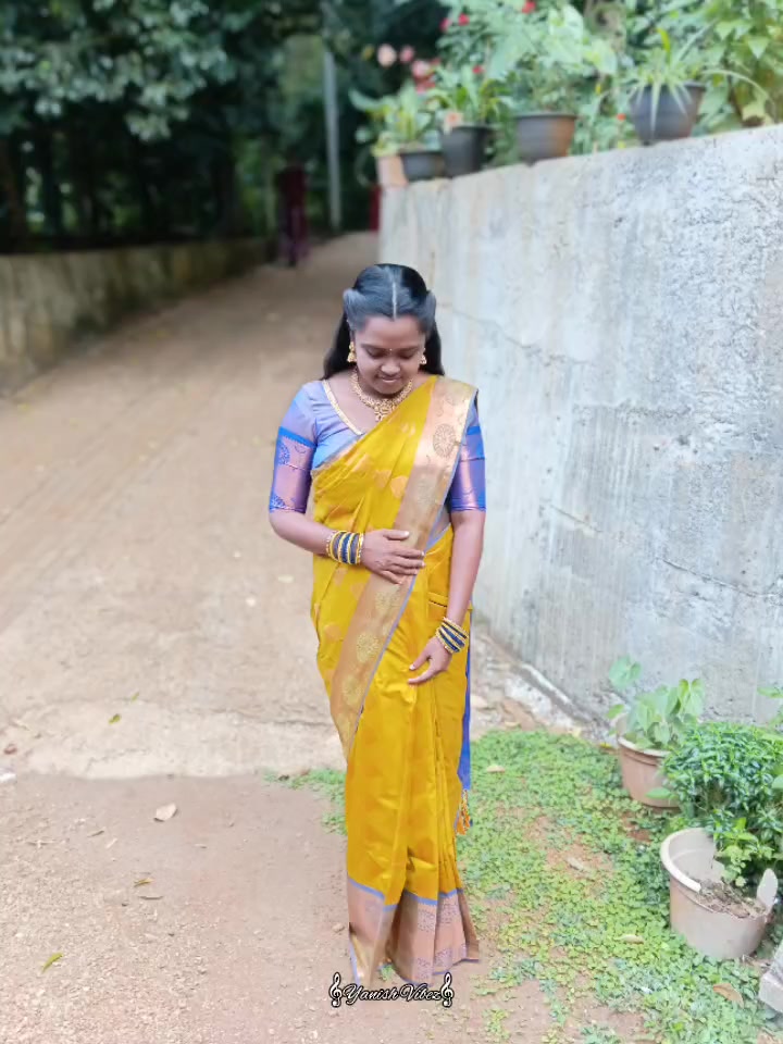 @Viji_💗