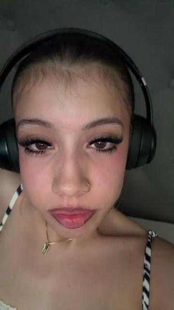 @️