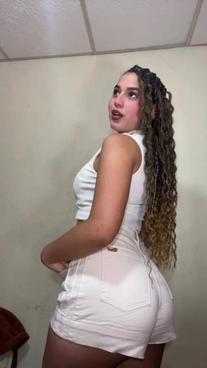 @Ariannys🤍
