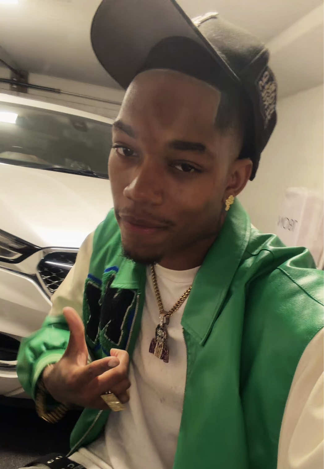 @Dev1n Bankz