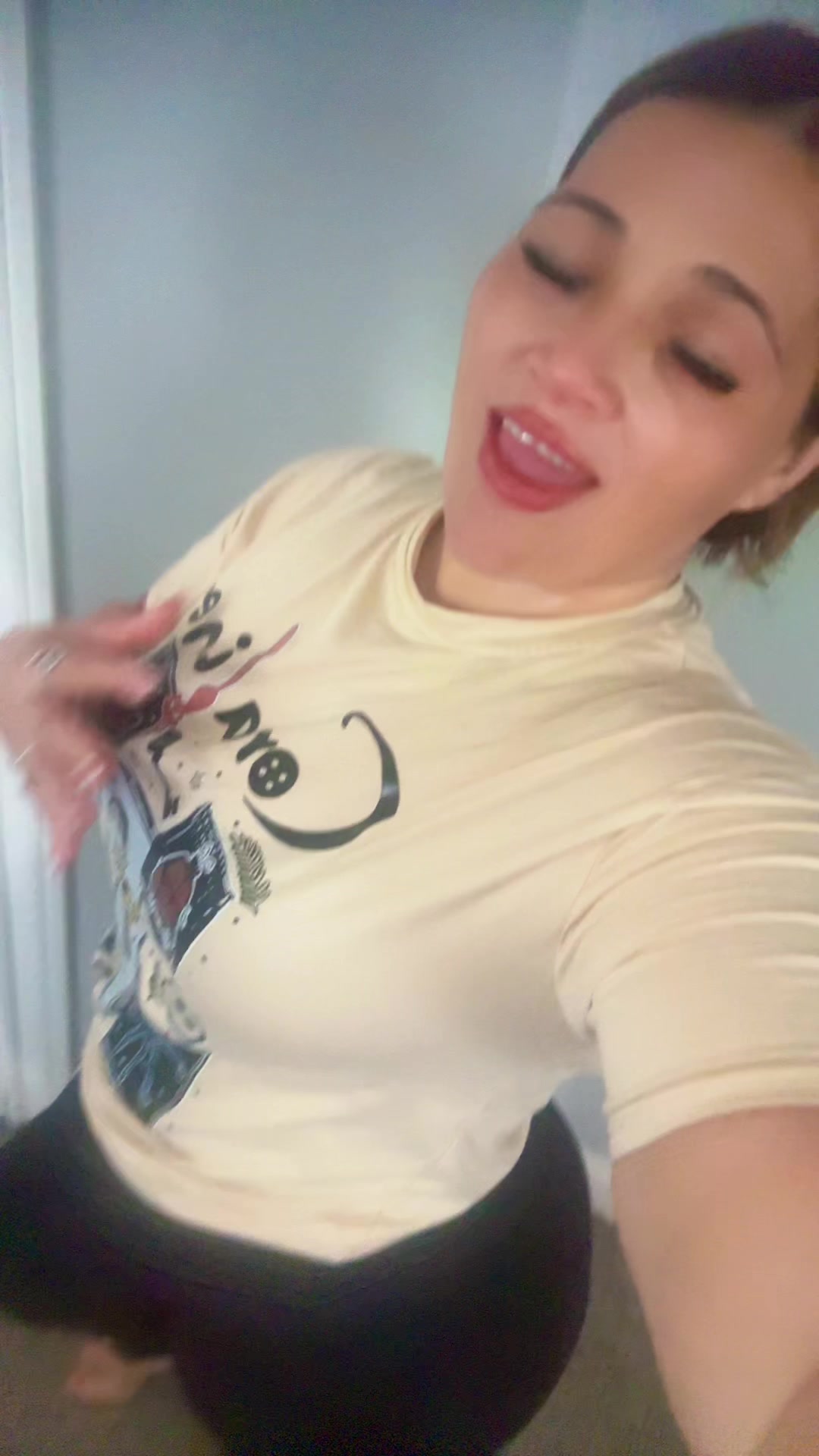 @Iliana