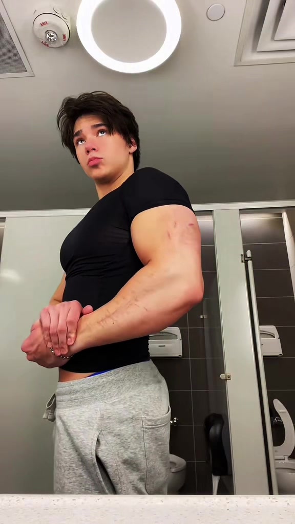 @MatthewR