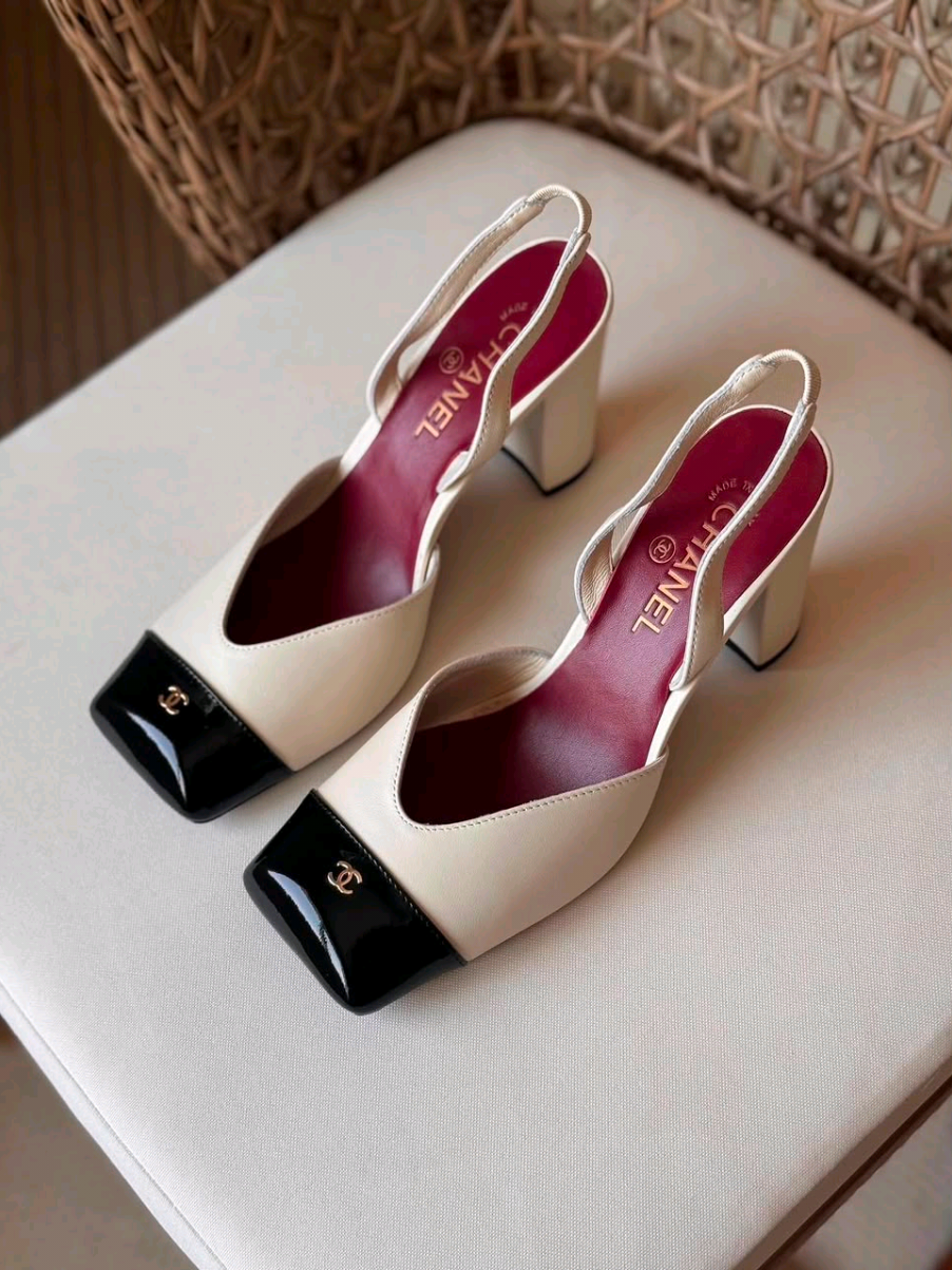 @Heels & Clothes Vendor (Lagos)