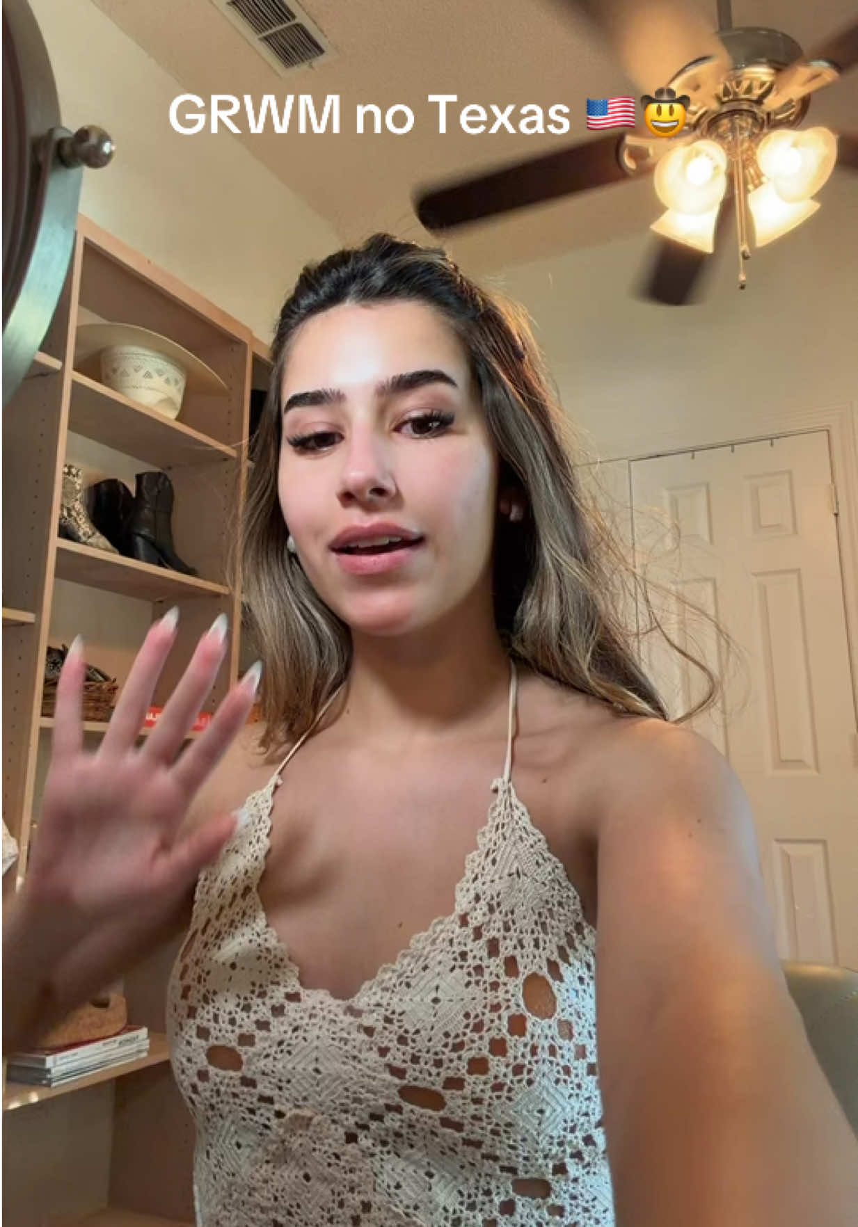 @Isadora