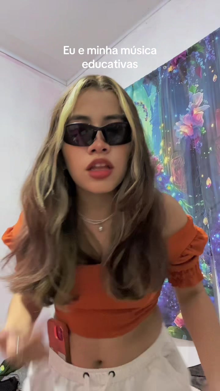 @Collyzinha 🤏