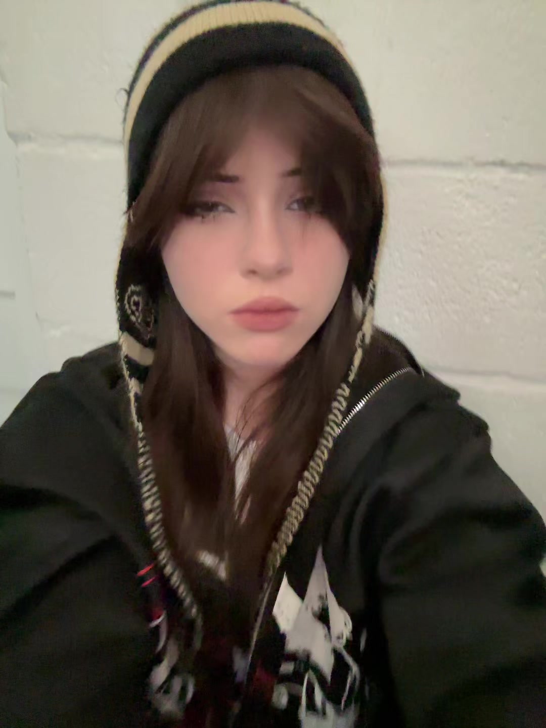 @anhikiiii4