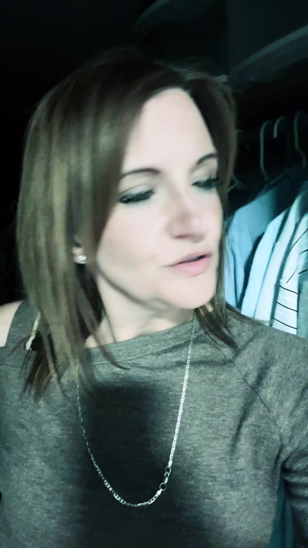 @AshLerew